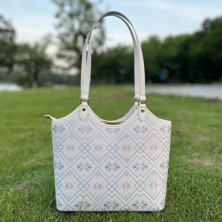 波浪型中号托特，广西非遗壮锦包包休闲时尚百搭小众广西壮锦包