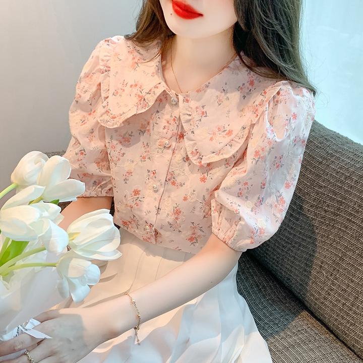 甜美娃娃领粉色碎花衬衫女士夏季2024年新款时尚气质泡泡短袖上衣