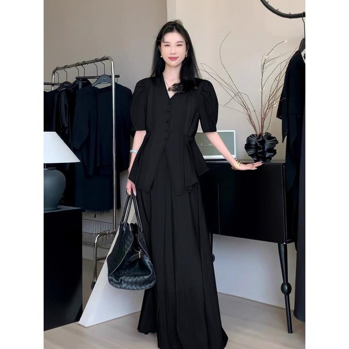 大码女装胖mm时髦套装高级感法式v领短袖上衣半身裙套装两件套夏