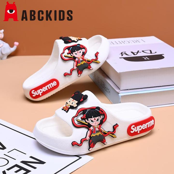 儿童拖鞋哪吒夏季新款男童卡通室内防滑洗澡中大童宝宝女童凉拖鞋