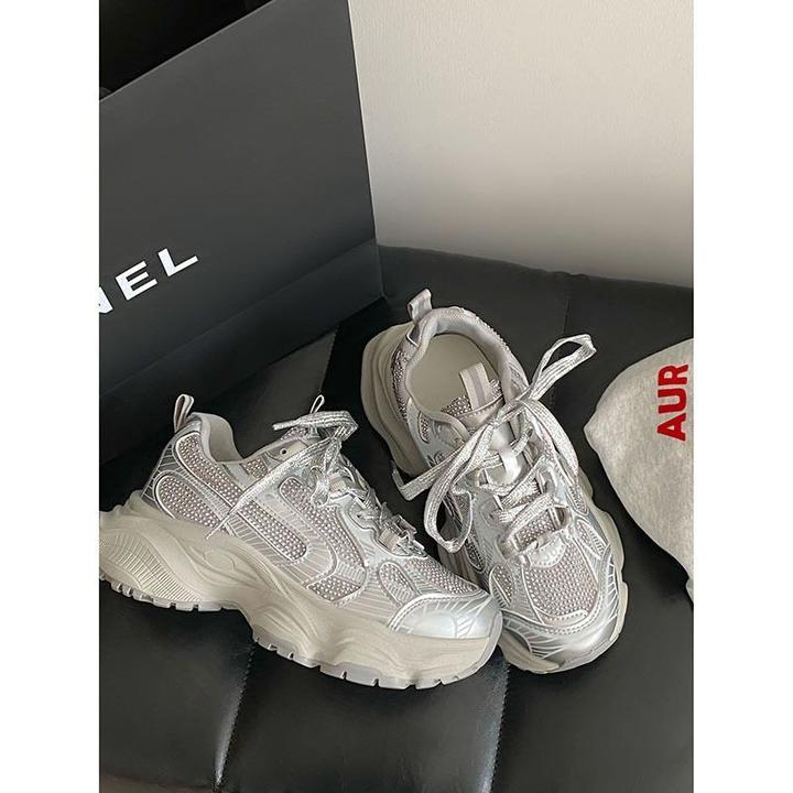 亮晶晶老爹鞋女2025夏季新款网面透气水钻厚底休闲白色运动鞋