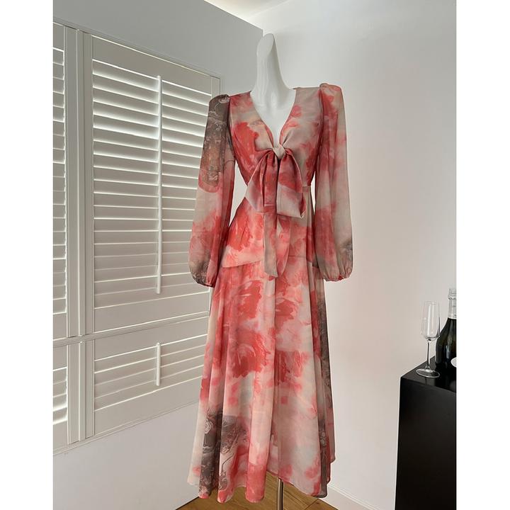 F桃喜家·浪漫繁花 v 领绑带春夏新款连衣裙显瘦设计感长裙