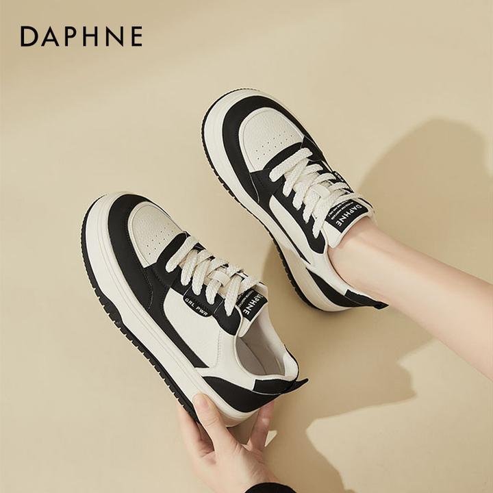 达芙妮板鞋女2024新款春秋厚底低帮黑白熊猫鞋学生平底运动休闲鞋
