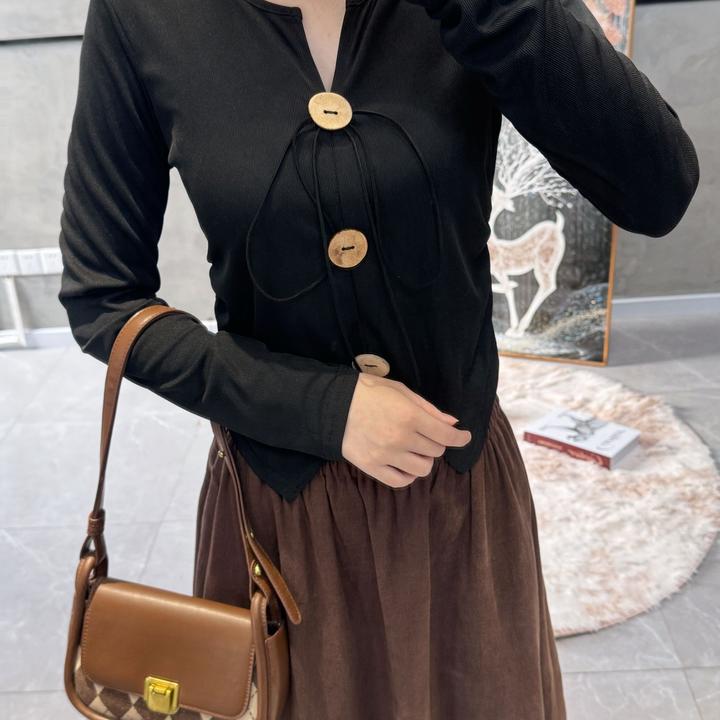 今年流行的慵懒风穿搭一整套早秋新款修身开衫上衣半身裙两件套潮