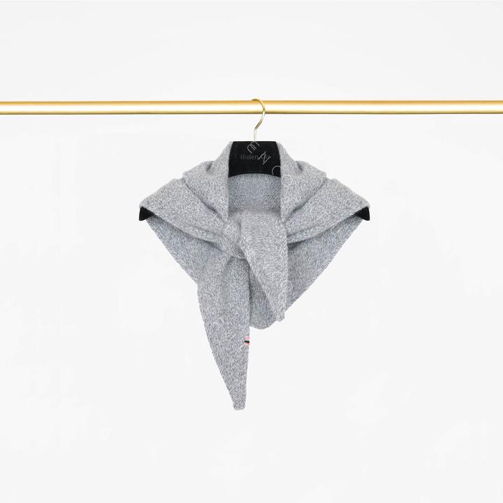 我是摩羯 老钱披肩 100山羊绒5A抗菌手工绣线三角巾围巾