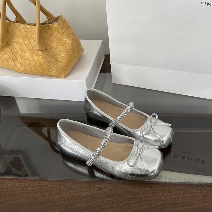 女鞋软底皮鞋浅口平底单鞋防滑法式蝴蝶结休闲