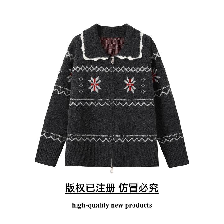 奢姿大码女装2025秋季时尚花朵刺绣娃娃领毛衣胖妹妹气质减龄上衣