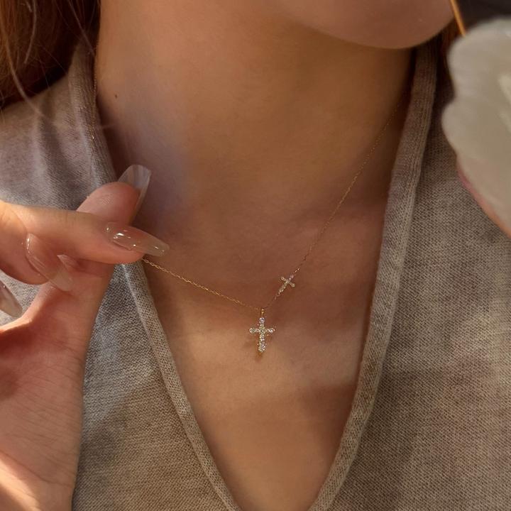 卡柒 铜合金项链 爆闪双十字架项链轻奢小众设计高级感精致锁骨链