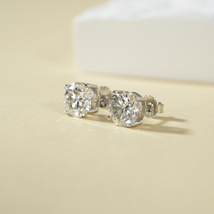 925银耳饰 【云上】S925银莫桑石耳钉-8.5mm-DS75989（甄选）