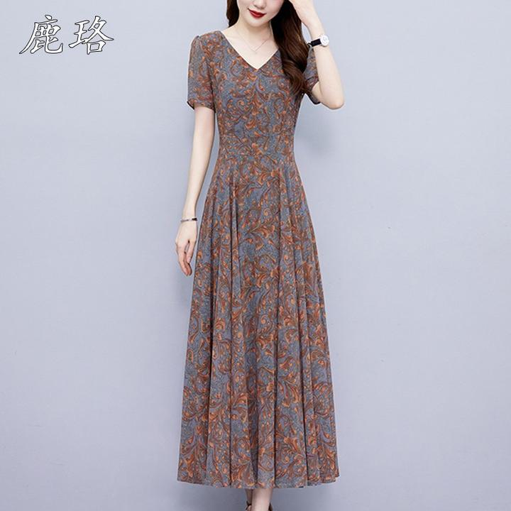 女士高级感雪纺连衣裙2025夏季新款妈妈气质显瘦长款夏天碎花裙子