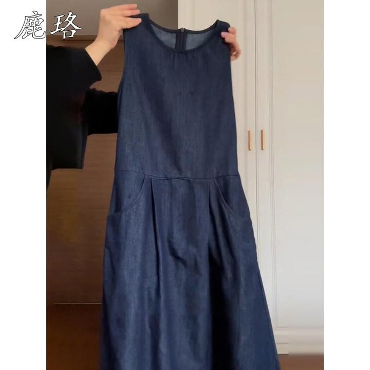 2025新款法式高级无袖背心连衣裙子女早秋季韩系穿搭红色套装长裙