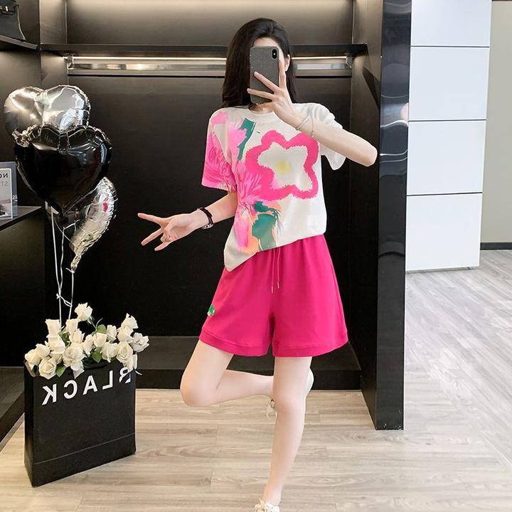 2025夏季网红爆款印花套装女上衣+裤子显瘦两件套