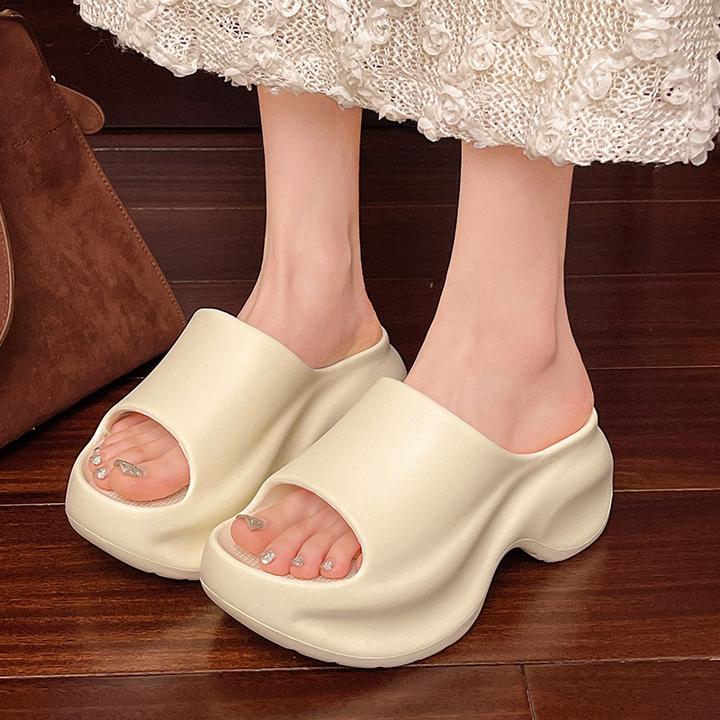 2025夏季爆款一字拖EVA室内外穿防滑8.0超厚底网红时尚休闲女款