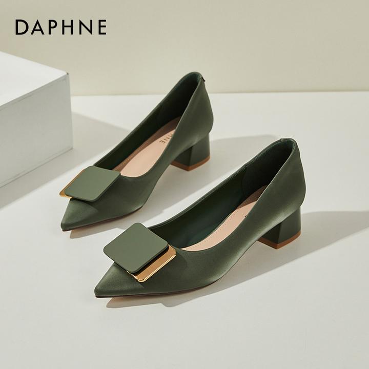 达芙妮单鞋女鞋2025新款春秋尖头浅口粗跟鞋不累脚低跟上班小皮鞋