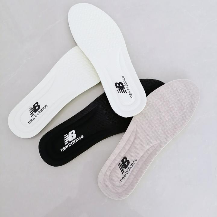 NB鞋垫原装正品男女款574专用防臭运动530减震按摩板鞋999跑步软