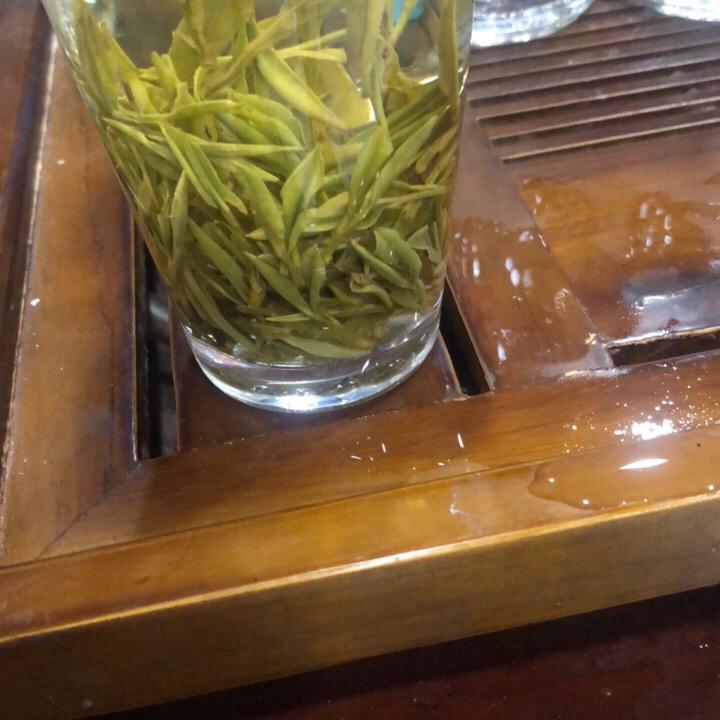黄山毛峰是绿茶新茶春茶香味浓郁好一斤礼盒装