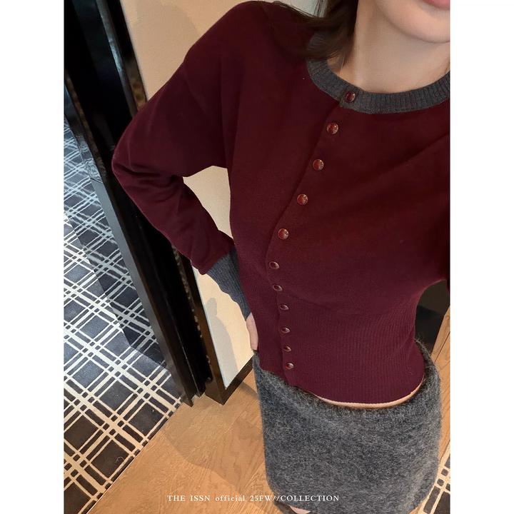 THEISSN宁司 撞色排扣圆领针织衫女冬季修身显瘦上衣 01798