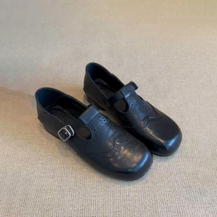 新复古布洛克黑色小皮鞋女T字扣圆玛丽珍鞋新款底勃肯鞋低跟舒适