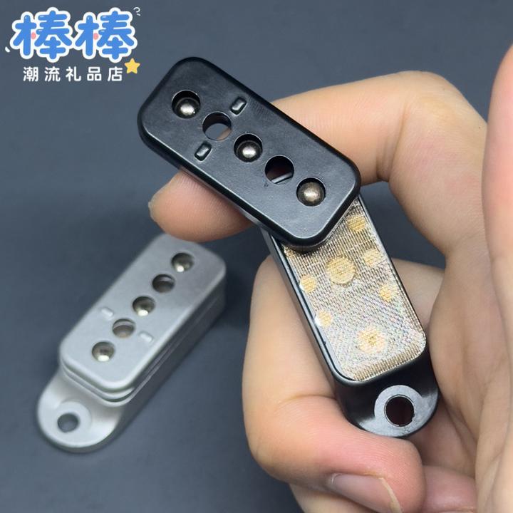 源头上上签无限位EDC推牌多种玩法啪啪币成人解压玩具PPB电报夹