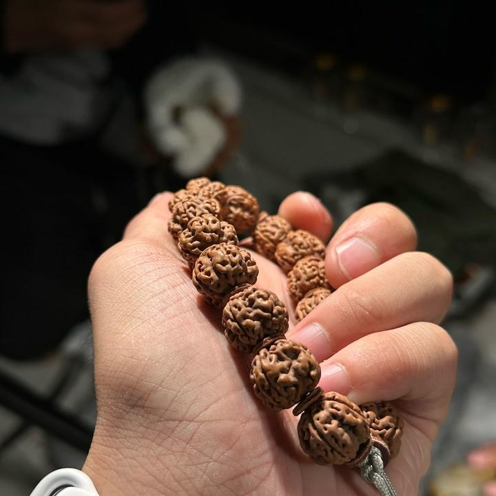 金刚菩提珠串小金刚屠龙梅花尺寸随机