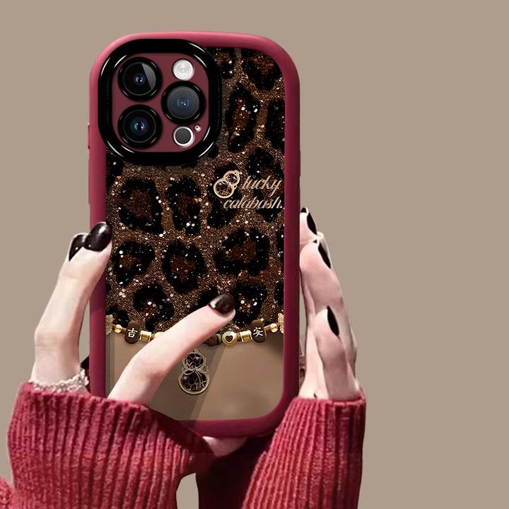 适用苹果16新年款手机外壳iphone16promax红色过年15plus小羊皮质