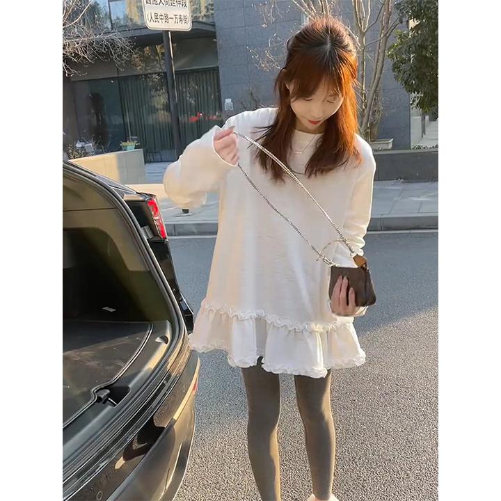 2025年早春款甜美下摆木耳边花边设计简约百搭宽松打底长袖T恤女