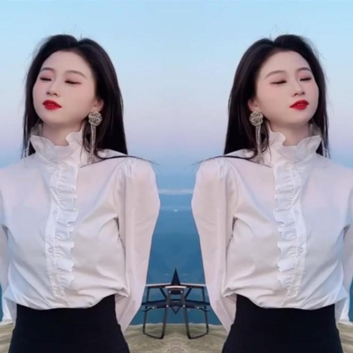 2024年秋装新款气质白色小衫女洋气修身显瘦百搭立领喇叭袖上衣潮