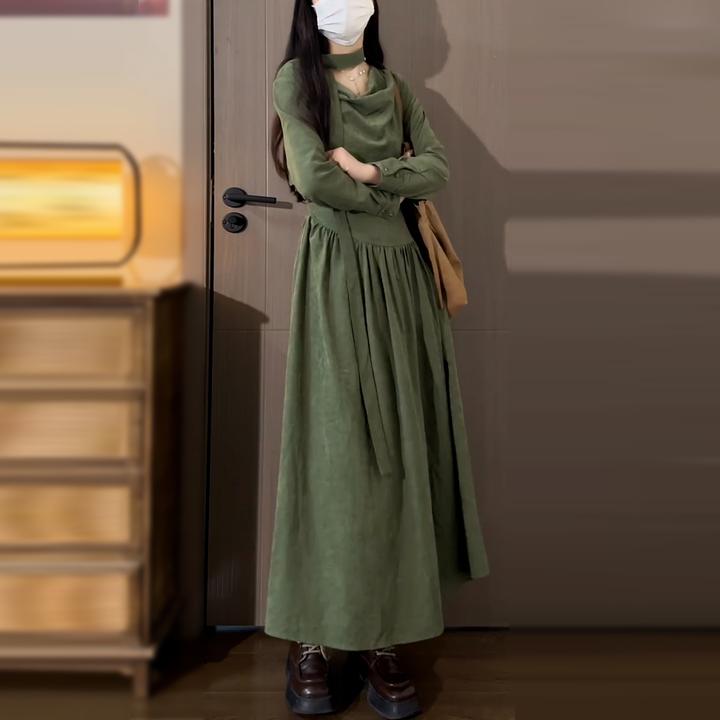 法式小个子绝美巨好看绿色长袖连衣裙子女2025新款秋冬季穿搭长裙