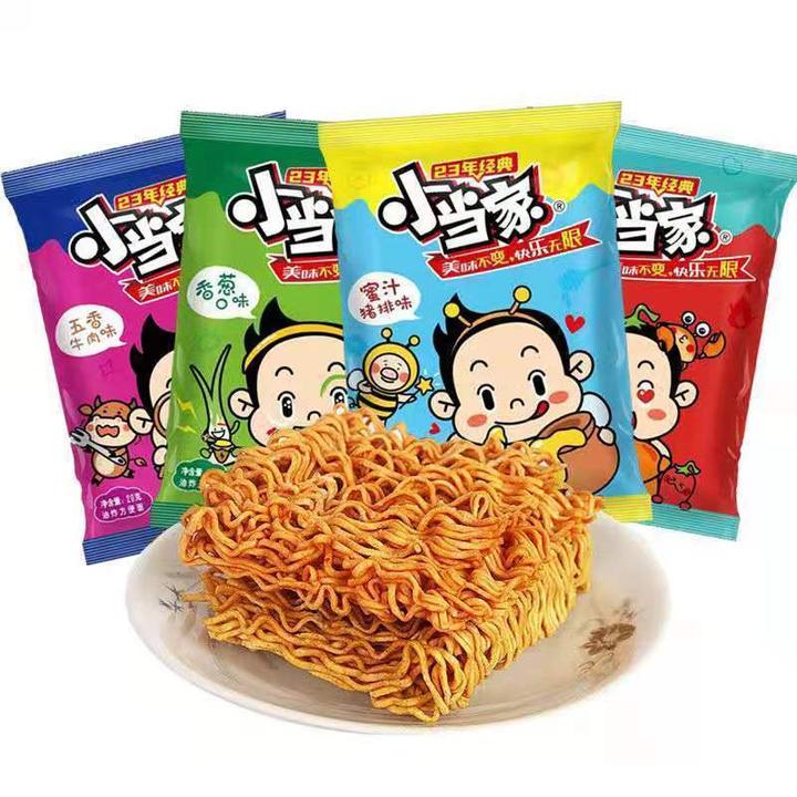 小当家干脆面脆脆面充饥面零食整箱油炸五香掌心脆干吃面