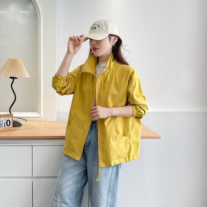 大码时尚百搭运动冲锋衣外套女新款宽松休闲上衣2512