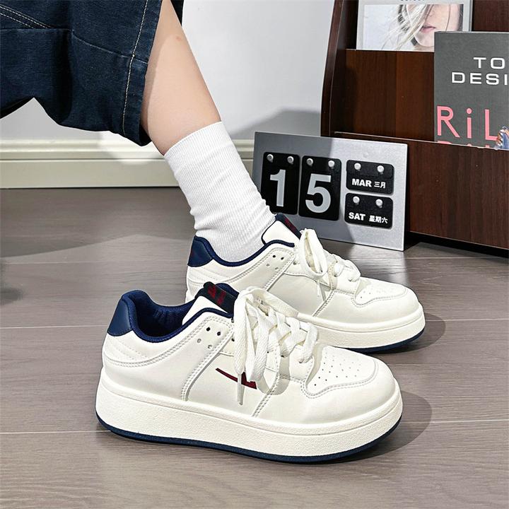 Warrior/回力女鞋新款爆款小白鞋女原创设计网红百搭厚底板鞋透气
