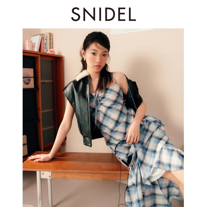 SNIDEL2025秋冬新品时尚简约翻领拼色无袖复古马甲外套SWFV254121