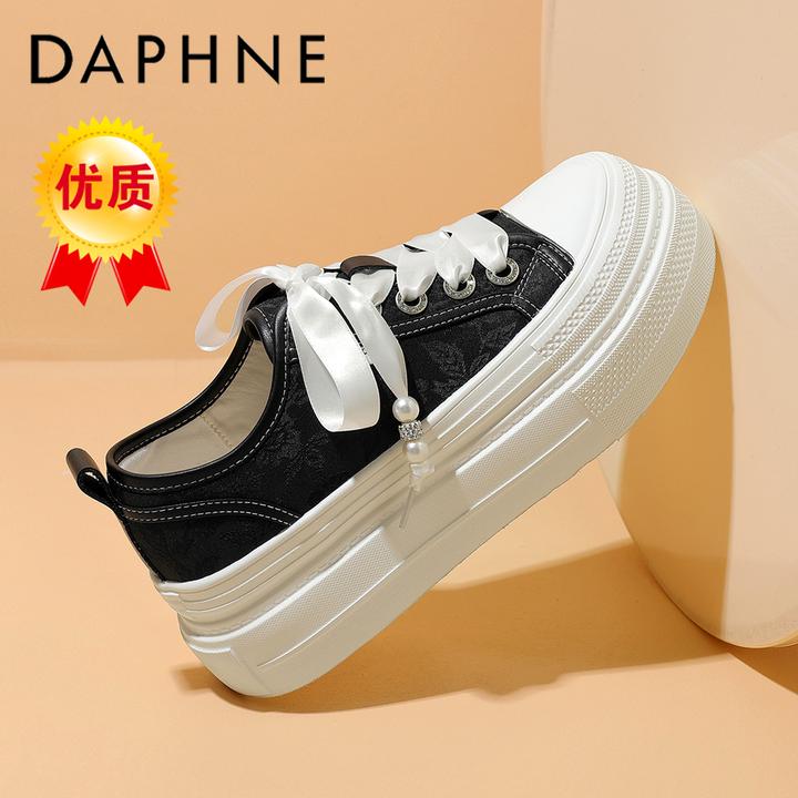 达芙妮绸缎小白鞋女款2025春季新款松糕底软底舒适外穿通勤休闲鞋