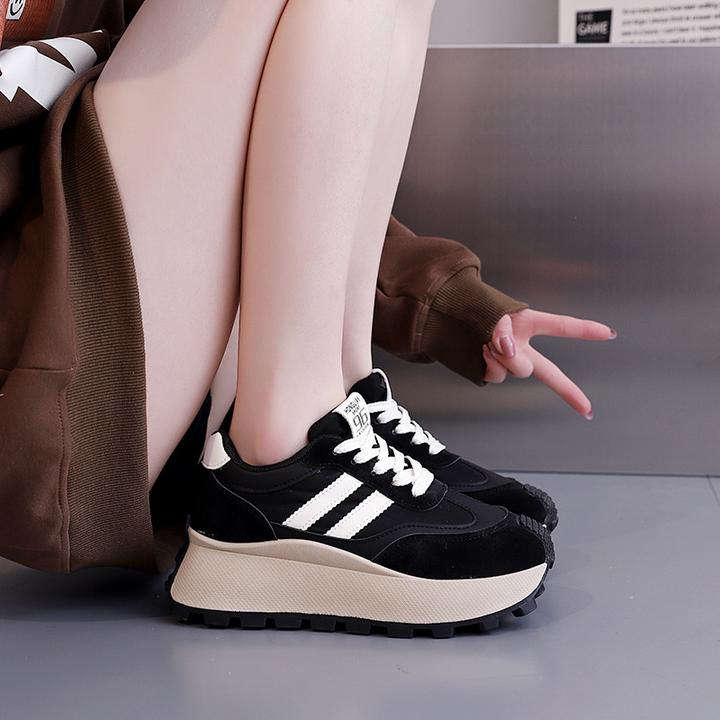 厚底小白鞋女款春季2025新款爆款运动休闲鞋百搭韩版板鞋春秋时尚