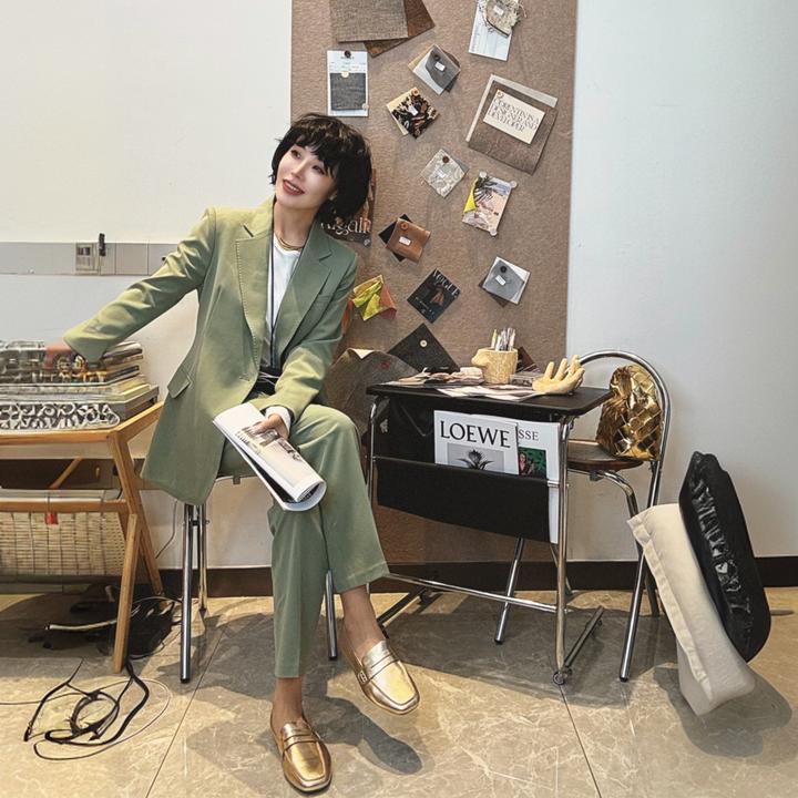 口袋宽松型纯色轻职风街头风职业秋季百搭英伦宽松时尚西装