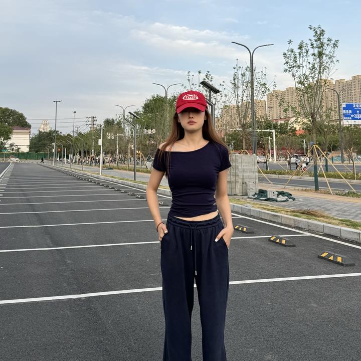 【CC匆匆】冰丝砂洗雾感防晒阔腿裤美式辣妹显瘦设计垂感松弛感条纹