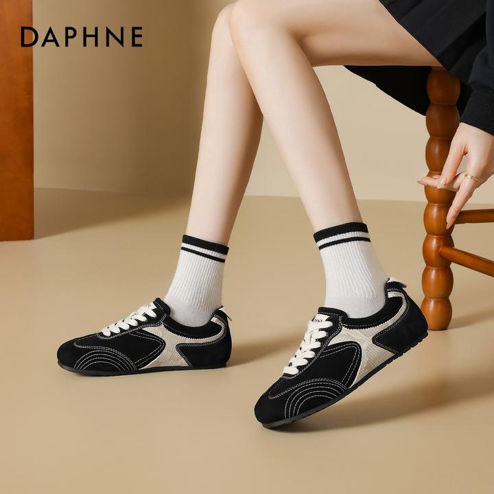 达芙妮复古运动休闲鞋女2025秋季新款真皮德训鞋平底爆款百搭板鞋