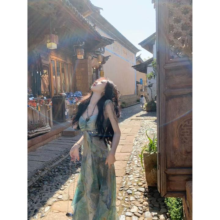 纯欲印花性感吊带连衣裙海边度假沙滩长裙