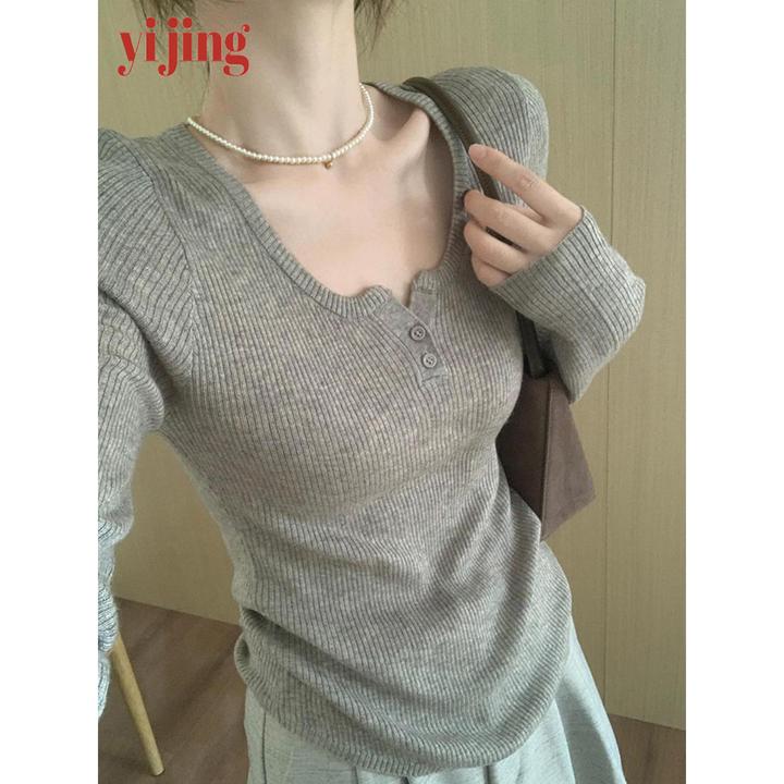 韩系u领针织打底衫女秋冬2025新款韩系修身显瘦内搭长袖锁骨上衣