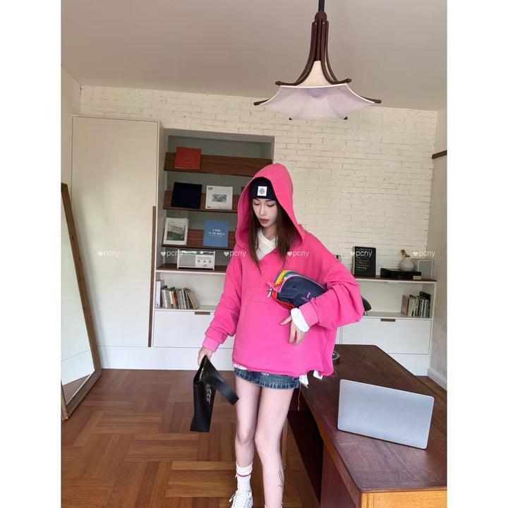 PCNY「蜜桃呼吸」不理理冬季新款女装休闲宽松显瘦v领长袖卫衣