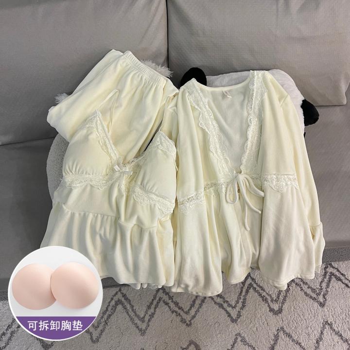睡衣女士秋冬季海岛绒吊带长裤性感三件套装带胸垫保暖浅杏家居服