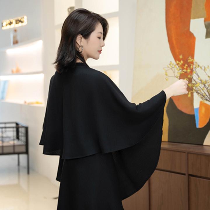 TUHUANG/秋冬季时尚穿搭同心圆披肩设计师风披肩ZBFY2025