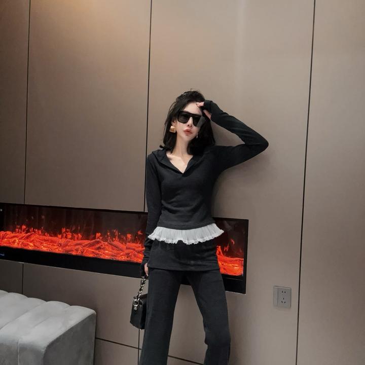 2025韩系新款套装春季连帽T恤蕾丝拼接修身长袖喇叭裤两件套