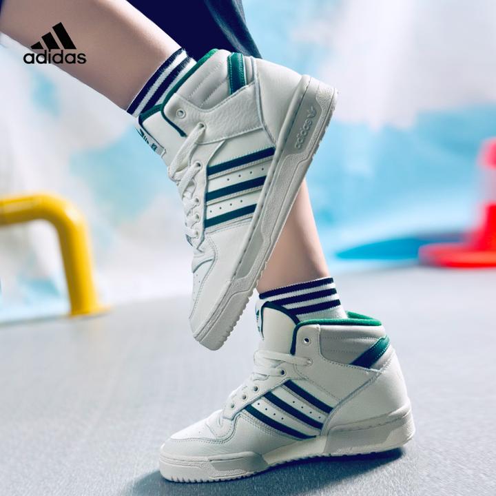 (断码处理)正品阿迪达斯男女舒适百搭防滑耐磨休闲运动板鞋ID6211