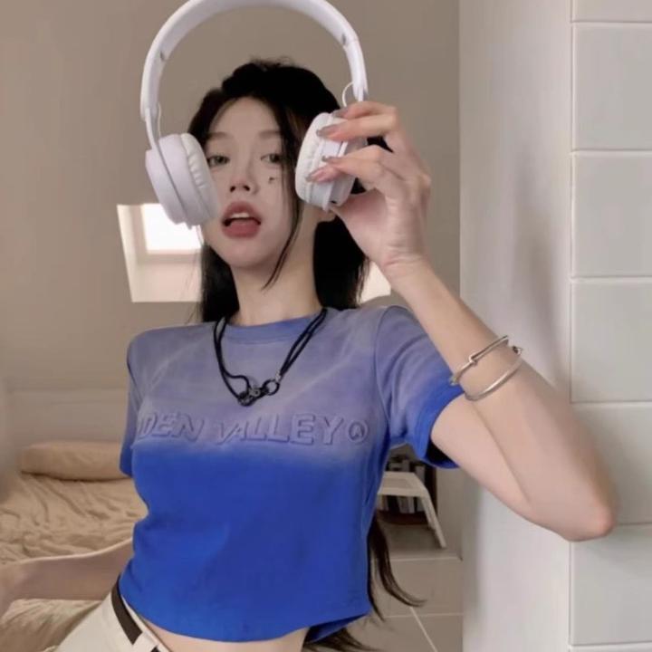 渐变正肩短袖t恤女夏美式复古修身短款纯欲辣妹别致上衣百搭显瘦