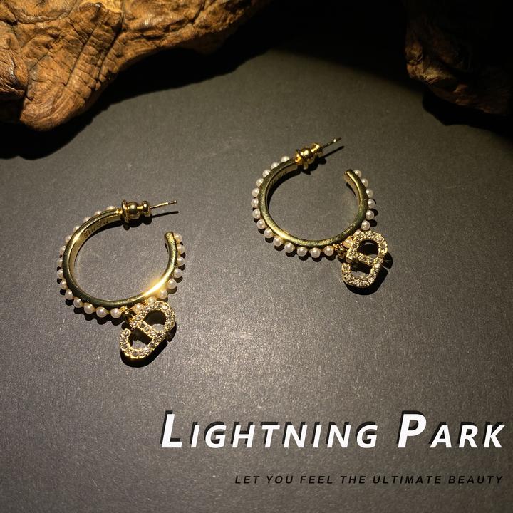 黄铜仿珍珠耳饰 【小众轻奢】用心在做耳饰 满珠环形珍珠耳饰2078