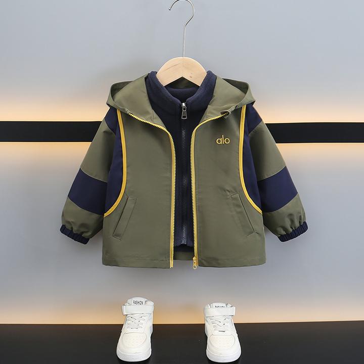 男童外套三合一冲锋衣2025秋季新款中小童酷帅童装户外休闲上衣潮