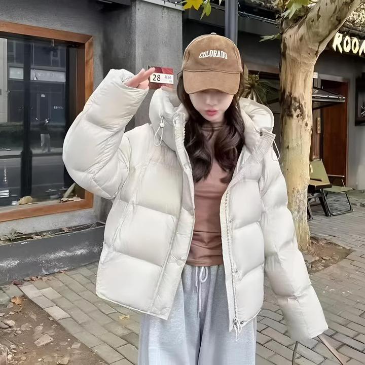 2025冬季泡芙云朵羽绒服女小个子白鸭绒显瘦龟背面包服加厚短外套