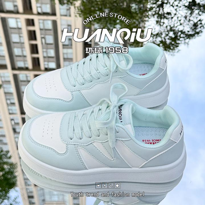 环球高颜值透气小白鞋女2025秋季新款vibe风百搭学生校园轻便板鞋