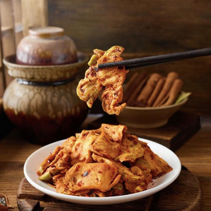 二娃袋装麻辣榨菜片新鲜爽口嘎嘣脆开味下饭香新老包装随机